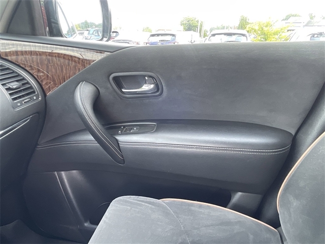 2020 Nissan Armada SV