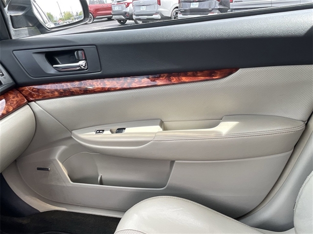 2012 Subaru Outback 2.5i Limited