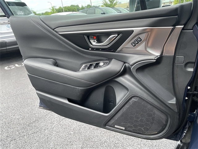 2023 Subaru Outback Touring XT
