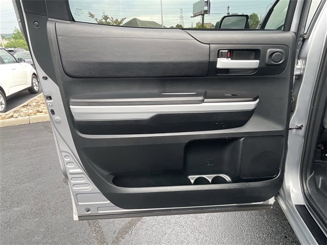2018 Toyota Tundra SR5