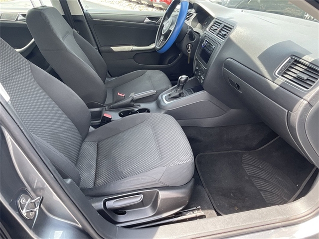 2011 Volkswagen Jetta 2.0L Base 2.0