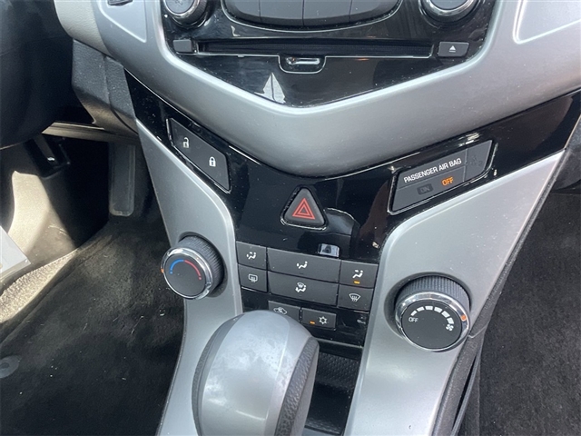 2013 Chevrolet Cruze LS