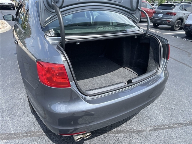 2011 Volkswagen Jetta 2.0L Base 2.0