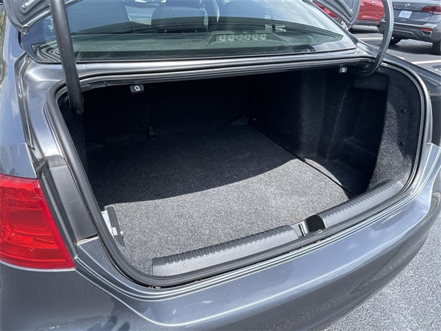 2011 Volkswagen Jetta 2.0L Base 2.0