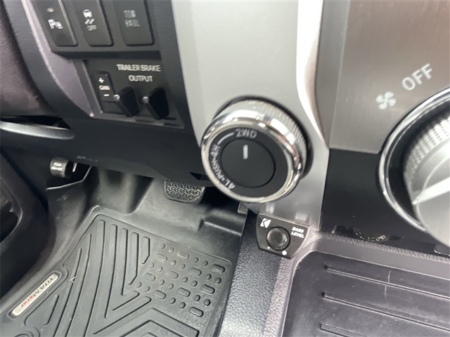 2018 Toyota Tundra SR5