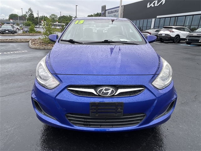 2013 Hyundai ACCENT GLS