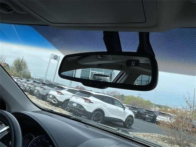 2012 Toyota Camry Hybrid XLE
