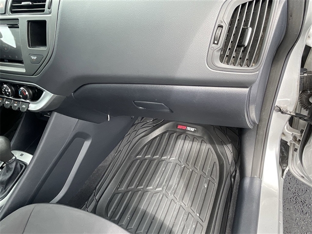 2015 Kia Rio 5-Door LX