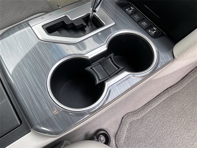 2012 Toyota Camry Hybrid XLE