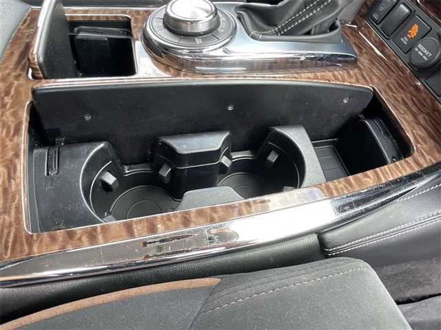 2020 Nissan Armada SV