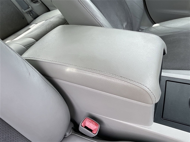 2012 Toyota Camry Hybrid XLE