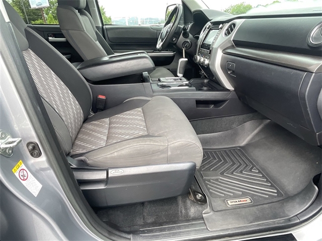 2018 Toyota Tundra SR5