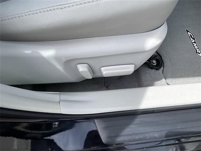 2012 Toyota Camry Hybrid XLE