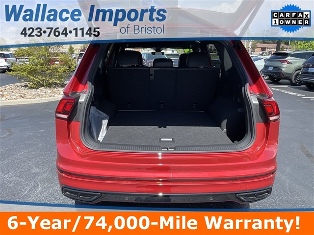 2024 Volkswagen Tiguan 2.0T SE R-Line Black