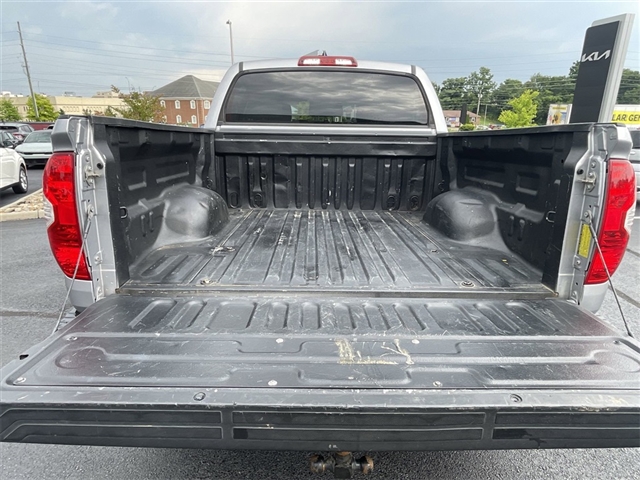 2018 Toyota Tundra SR5