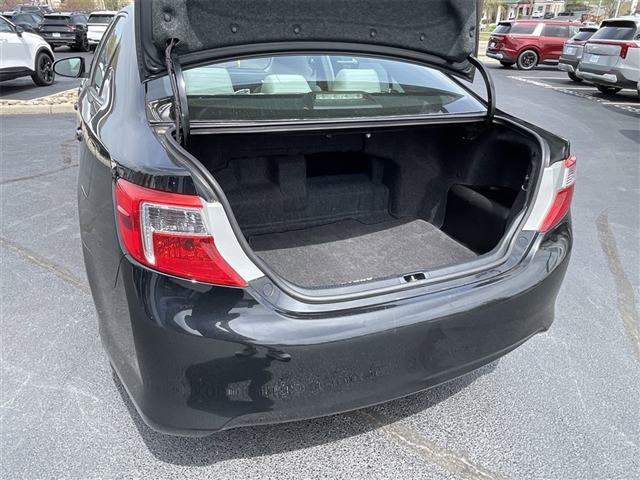 2012 Toyota Camry Hybrid XLE