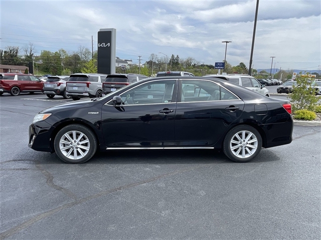 2012 Toyota Camry Hybrid XLE