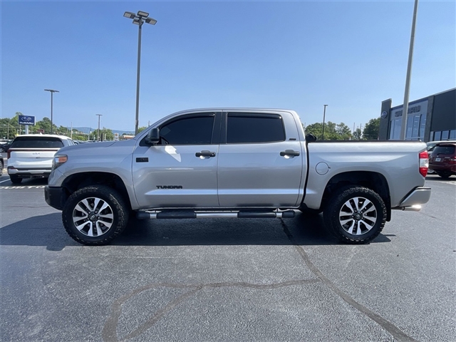 2019 Toyota Tundra SR5