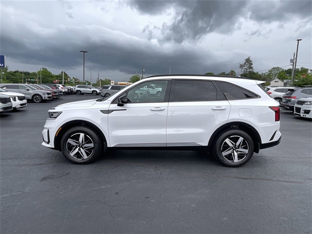2022 Kia Sorento EX