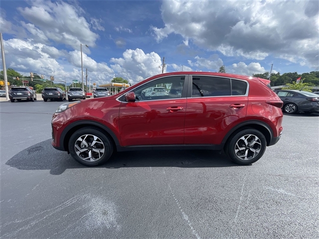 2022 Kia Sportage LX
