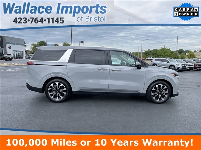 2024 Kia Carnival EX