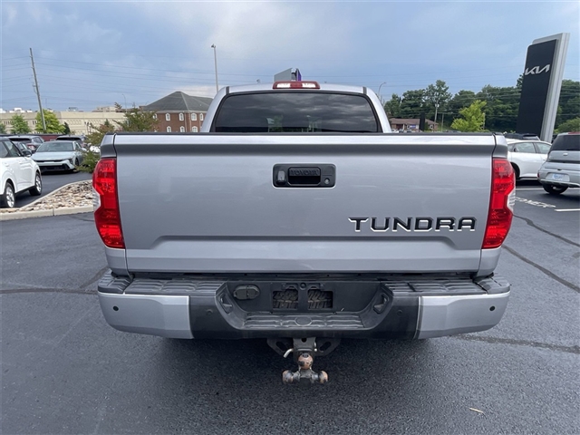 2018 Toyota Tundra SR5