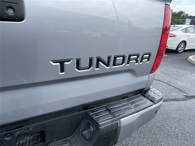 2018 Toyota Tundra SR5