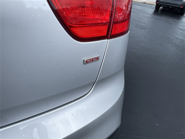 2015 Kia Rio 5-Door LX