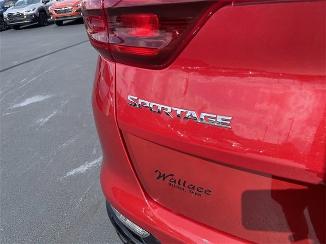 2022 Kia Sportage LX