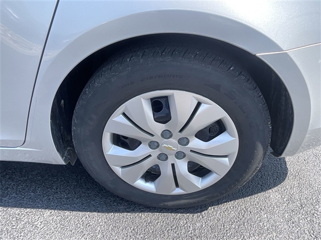 2013 Chevrolet Cruze LS