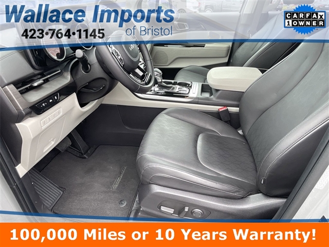 2024 Kia Carnival EX