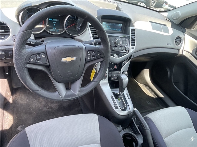 2013 Chevrolet Cruze LS
