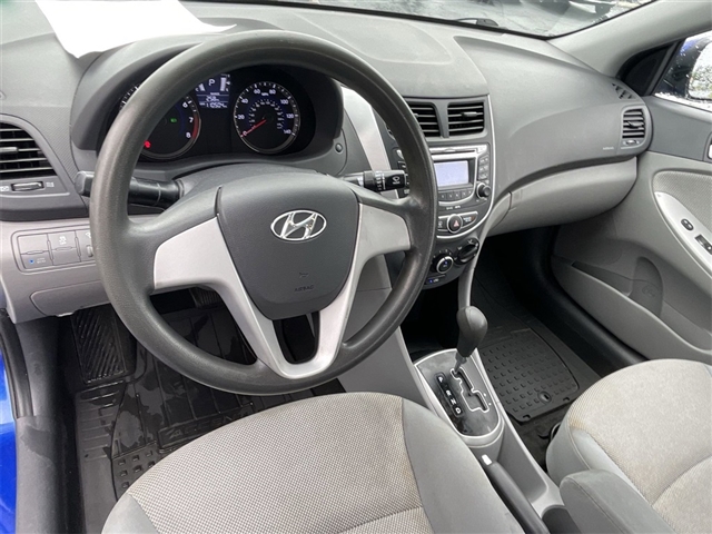 2013 Hyundai ACCENT GLS
