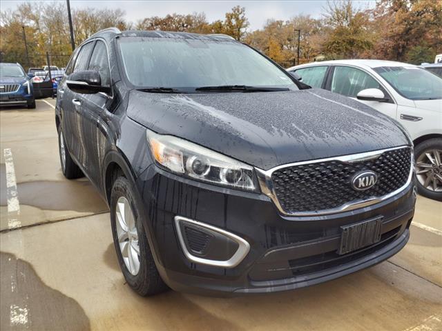2017 Kia Sorento LX