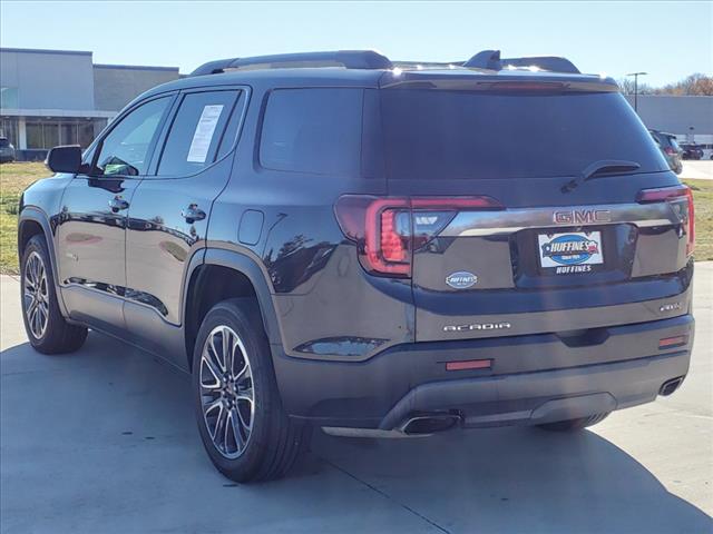 2020 GMC Acadia AT4