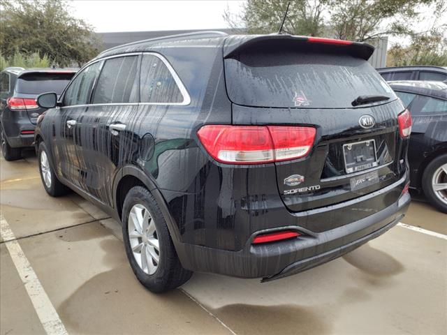 2017 Kia Sorento LX