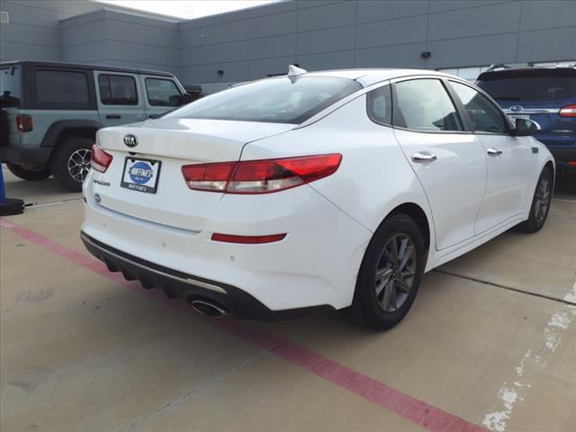 2020 Kia Optima LX