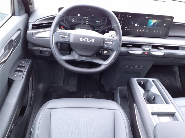 2024 Kia EV9 Light