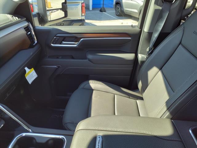 2025 GMC Sierra 2500HD Denali 4x4 Crew Cab 6.75 ft. box 159 in. WB