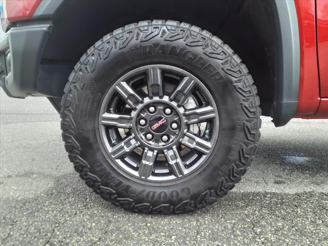 2024 GMC Sierra 1500 AT4X