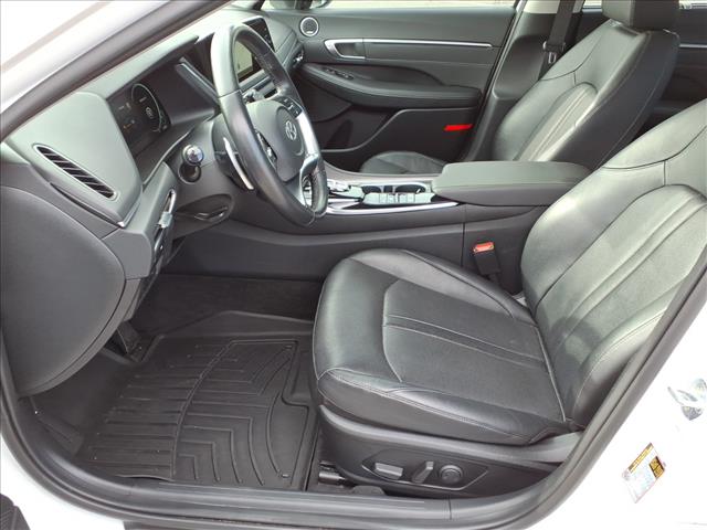 2022 Hyundai SONATA Hybrid Limited