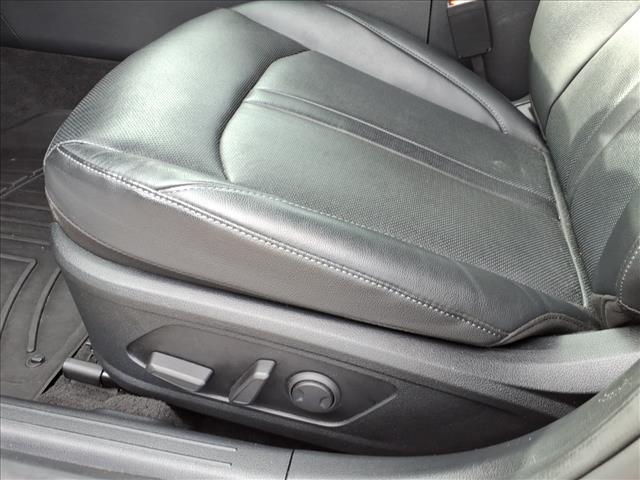 2022 Hyundai SONATA Hybrid Limited