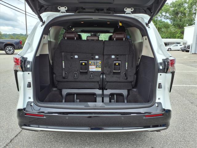 2024 Toyota Sienna Platinum 7-Passenger