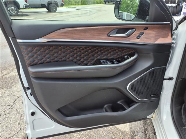 2021 Jeep Grand Cherokee L Summit