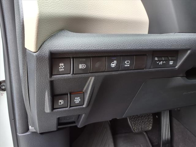 2024 Toyota Sienna Platinum 7-Passenger