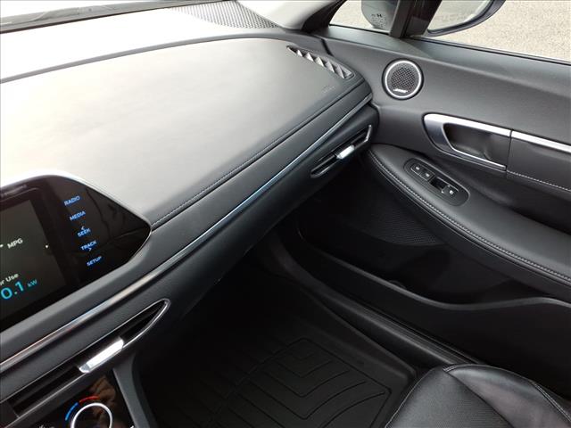 2022 Hyundai SONATA Hybrid Limited