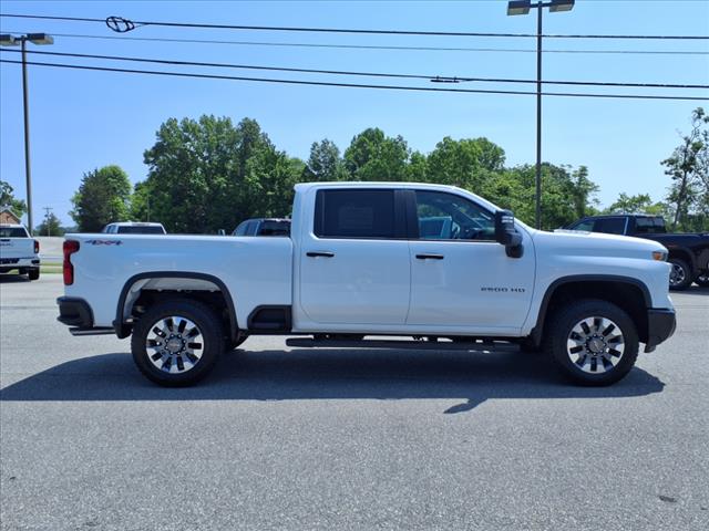 2025 Chevrolet Silverado 2500HD Custom 4x4 Crew Cab 6.75 ft. box 159 in. WB