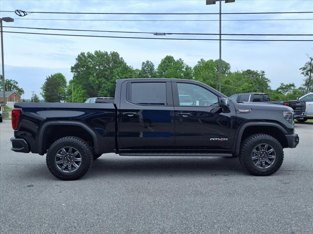2025 GMC Sierra 1500 AT4X 4x4 Crew Cab 5.75 ft. box 147.4 in. WB
