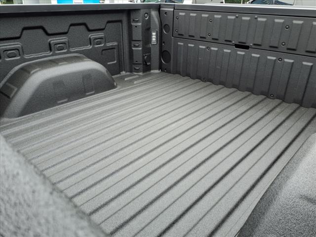 2025 GMC Sierra 1500 SLT 4x4 Crew Cab 5.75 ft. box 147.4 in. WB