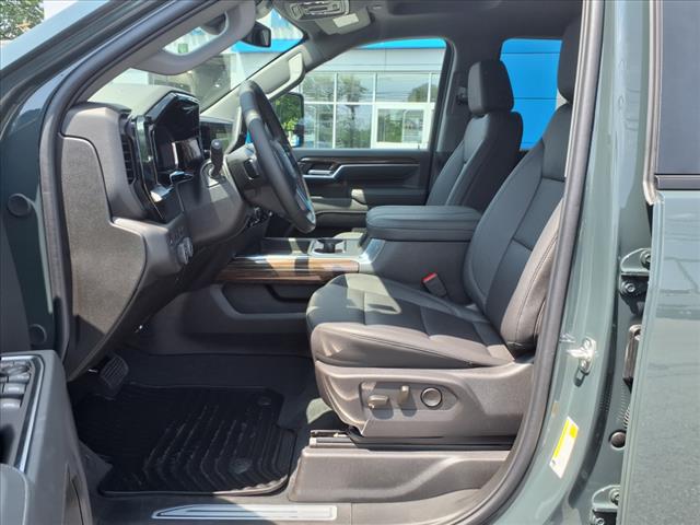 2025 Chevrolet Silverado 2500HD LT 4x4 Crew Cab 6.75 ft. box 159 in. WB